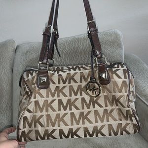 MICHAEL KORS DUFFLE BAG PURSE